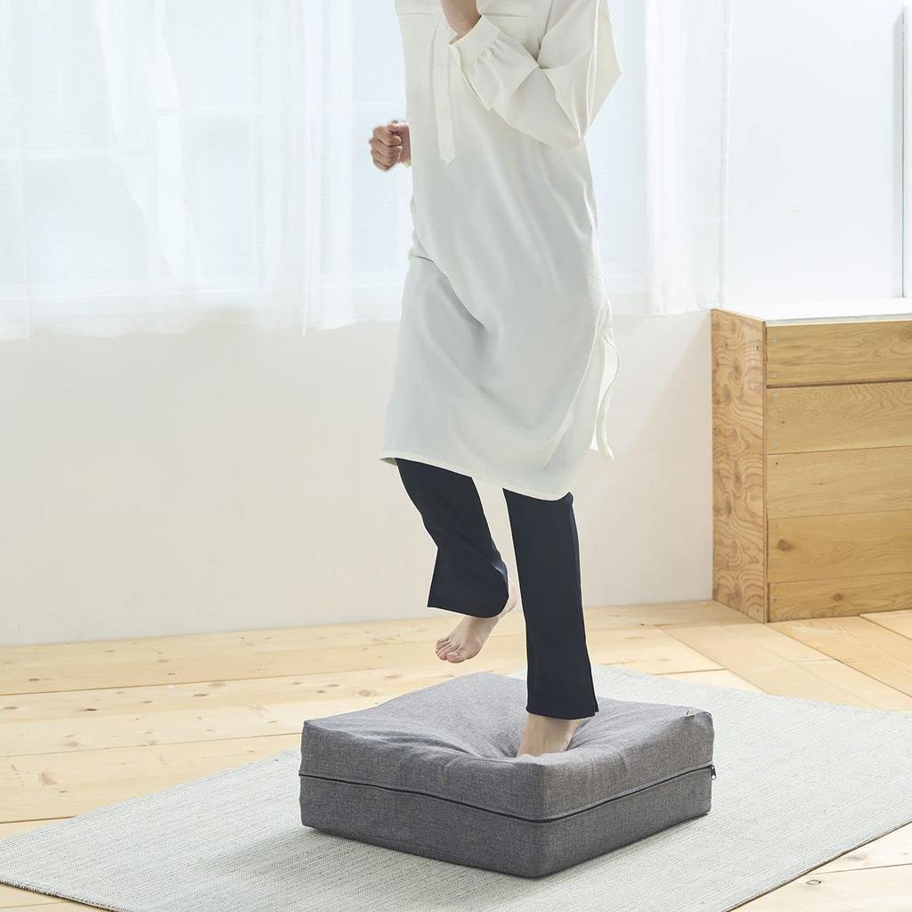 MIZUNO Trampoline Cushion Fitness Jump at Home for a Exercise in a Small Effective for Strengthening Lower Body C3JHI203 Equipment Full-Body Space,