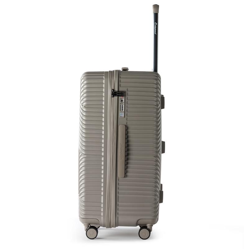 Чемодан на 4 колесах Diplomat DS-1353, 26 дюймов, жесткий
