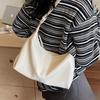 IELGY Work Commuter Large-Capacity Dumpling Bag Fashion Casual One-Shoulder Underarm Bag
