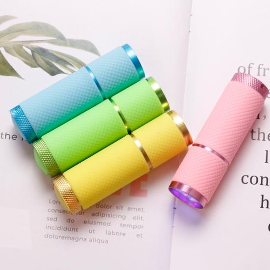 Nail Flashlight High Efficient Quick Drying Compact LED Gel Curing Small UV Currency Detector Lamp for Female