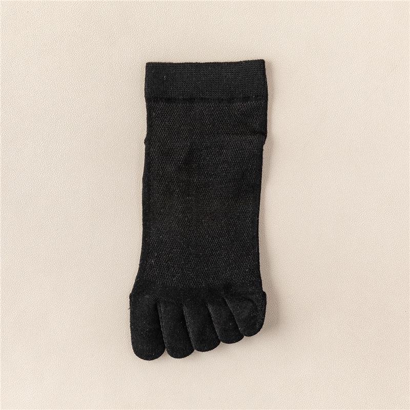 Women's Combed Cotton Five-Finger Socks, Breathable Mesh, Split Toe, Sports, Moisture-Wicking, Japanese Style, Mid-Tube for Summer & Autumn.