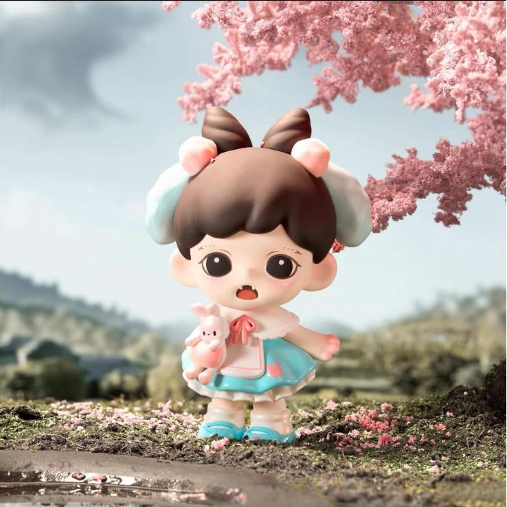 Linglong Fu Series Trendy Handheld TNTSPACE Gift Doll Toy