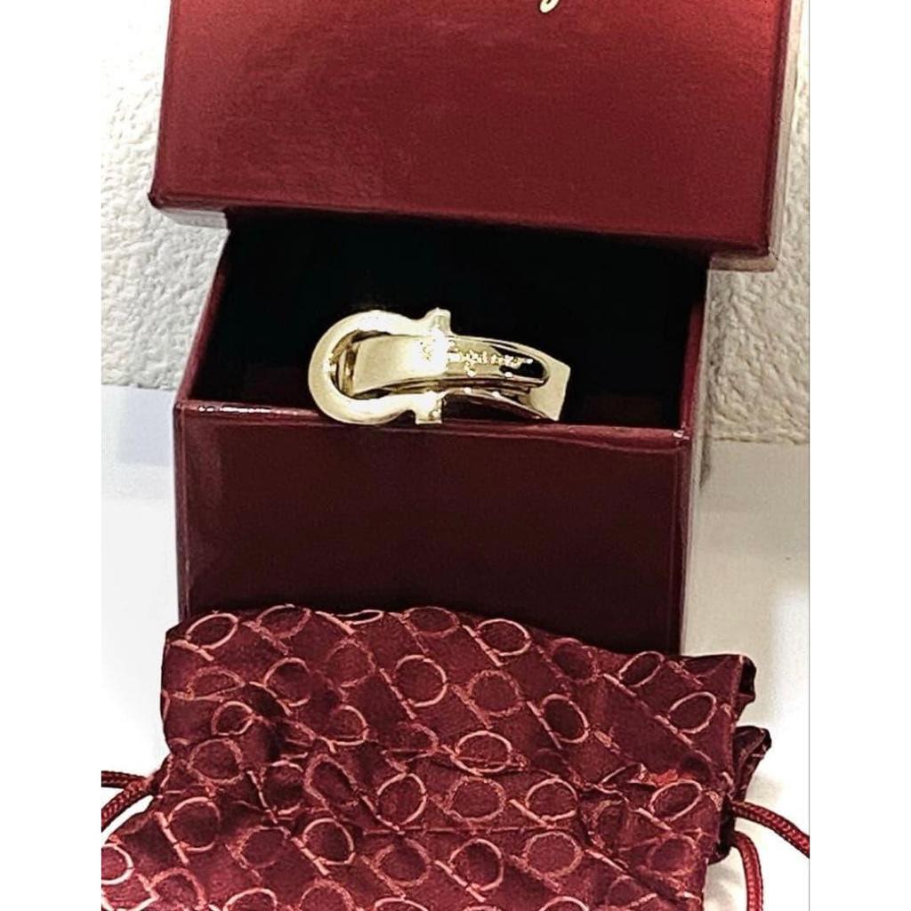 Б/у Неиспользованный [Кольцо-зажим для шарфа Ferragamo] Salvatore Ferragamo Новое кольцо