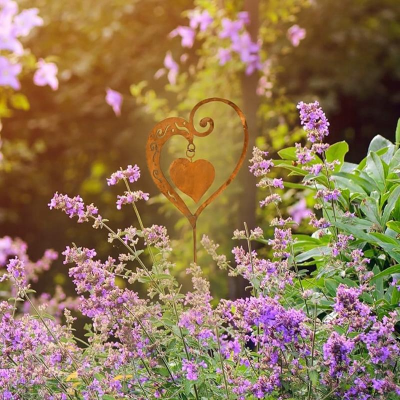 Heart Shape Rusty Iron Garden Stake Weather Prevent Ground Stake Outdoor Decors For Wedding Gift Lawn Patios Iron Art