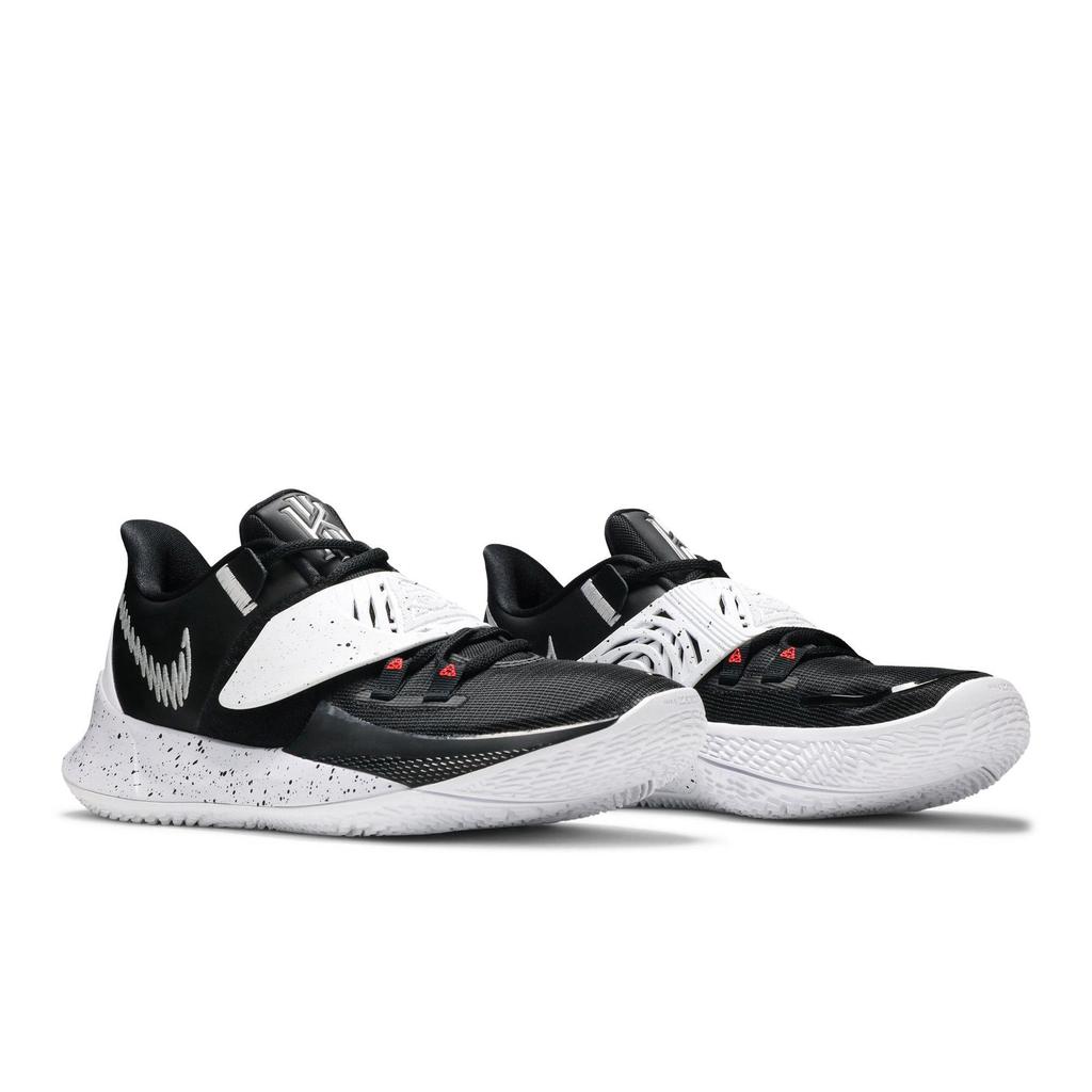 Nike Kyrie Low 3 Team 'Черно-белый' (унисекс) Черные / Белые / Металлик Серебристые Баскетбольные Кроссовки CW6228 003