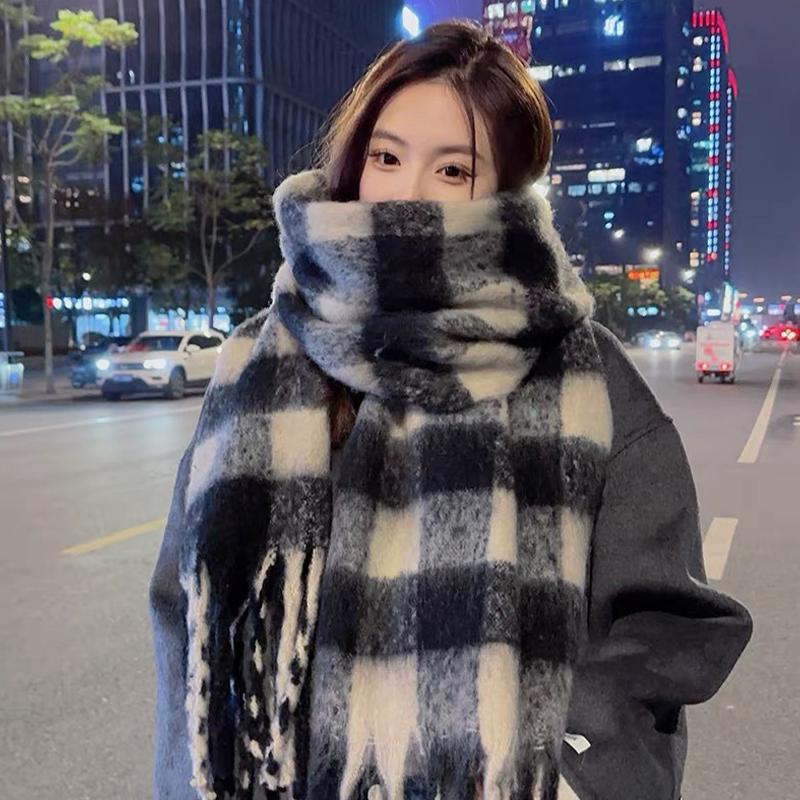 Autumn And Winter Thickened Scarf Double-Sided Versatile Scarf Women'S Plaid Square Scarf Shawl Women'S Scarf