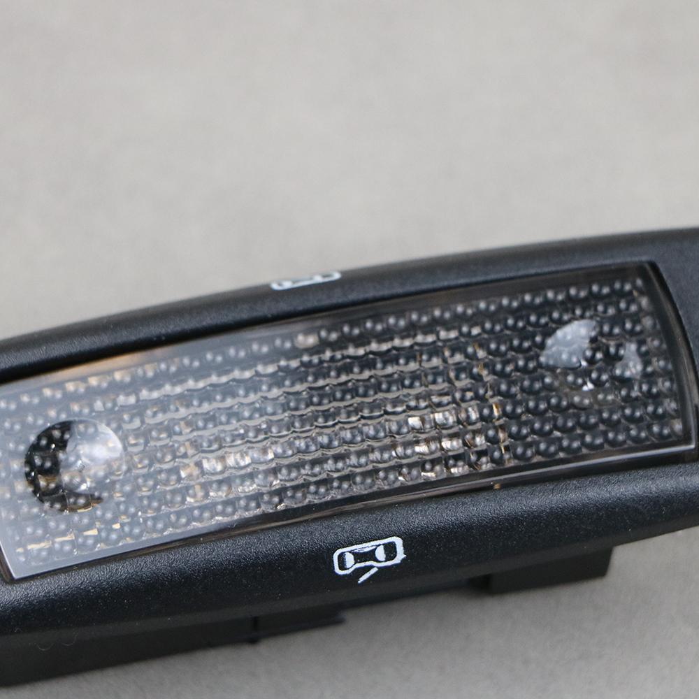 3B0947291 Black Rear Reading Map Dome Light Ceiling Lamp For VW Golf Passat 1998-2005 Beetle 1999-2010 Bora Superb Leon Bulbs 7