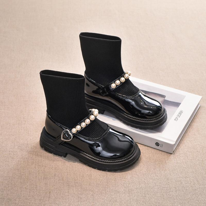 Новые осенне-зимние ботинки для девочек, милые универсальные детские модные ботинки принцессы, повседневные глянцевые детские носки из искусственной кожи, элегантная шикарная обувь