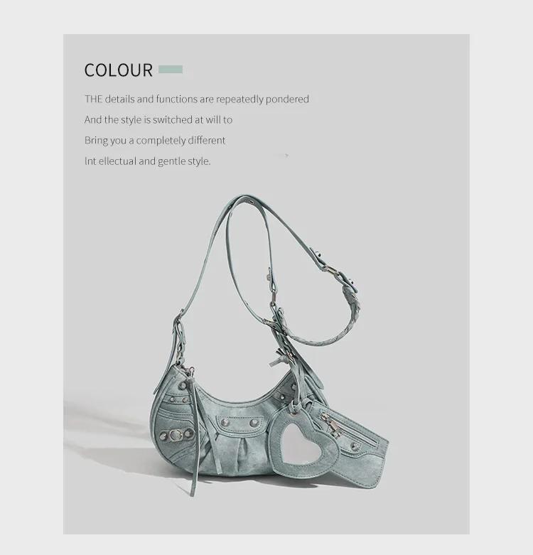 Женская плиссированная сумка для мотоцикла в форме полумесяца 2023 года с заклепками и кисточками