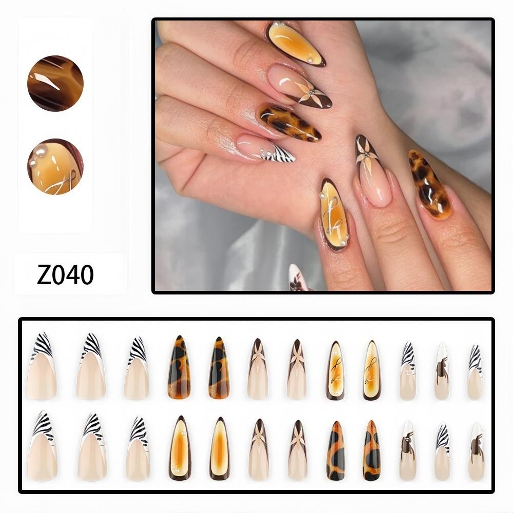 Fashionable Leopard Print Nails Flowers Nails Hot Girl Retro Autumn And Winter Removable Nail Art Patch
