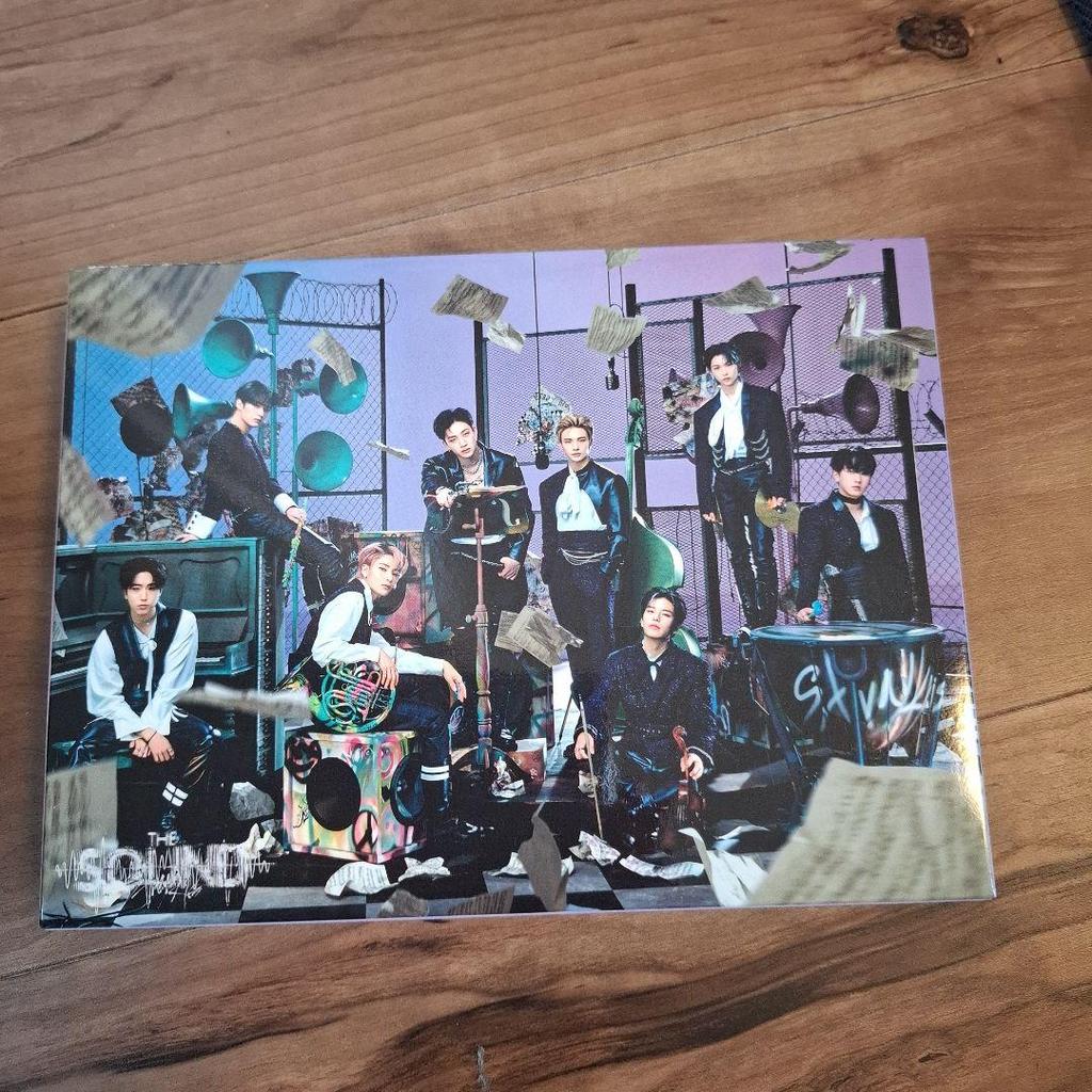 [USED] Stray Kids Album Set THE SOUND CIRCUS