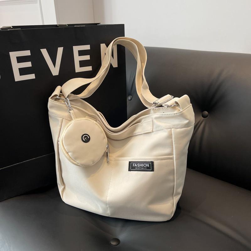 Large Capacity Casual Ins Style Nylon Crossbody Bag Tote Female Bag Urban Simple Design Shoulder Bag