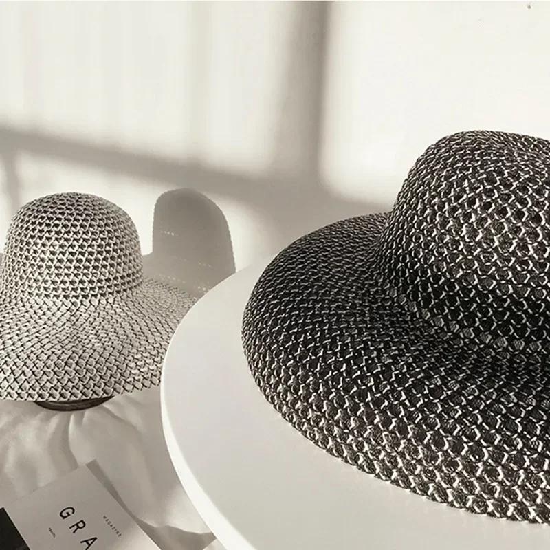 Retro Round Straw Hat Ladies Sun Hat Travel Vacation Sun Hat Retro Ladies Beach Hat Black and White