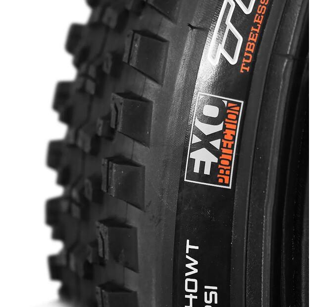 Maxxis Rekon EXO/TR 60 TPI Tubeless 27.5´´ x 2.40 MTB шина 27.5´´ x 2.40 MTB шина