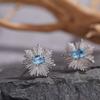 Серьги из стерлингового серебра S925 с цветным драгоценным камнем: натуральный гранат, танзанит, топаз. Женские, нишевый дизайн в виде снежинки