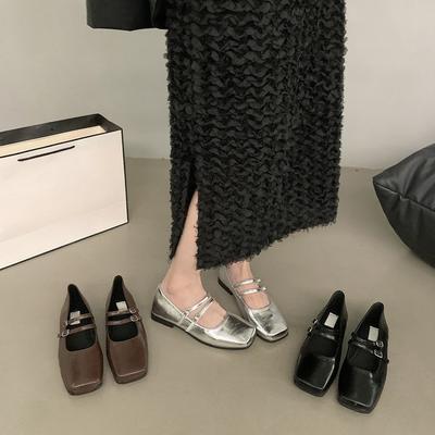 Французский вечерний бриз серебряные одинарные туфли женские 2025 новые весенне-осенние балетки темперамент фея квадратный носок легкий вырез туфли Мэри Джейн