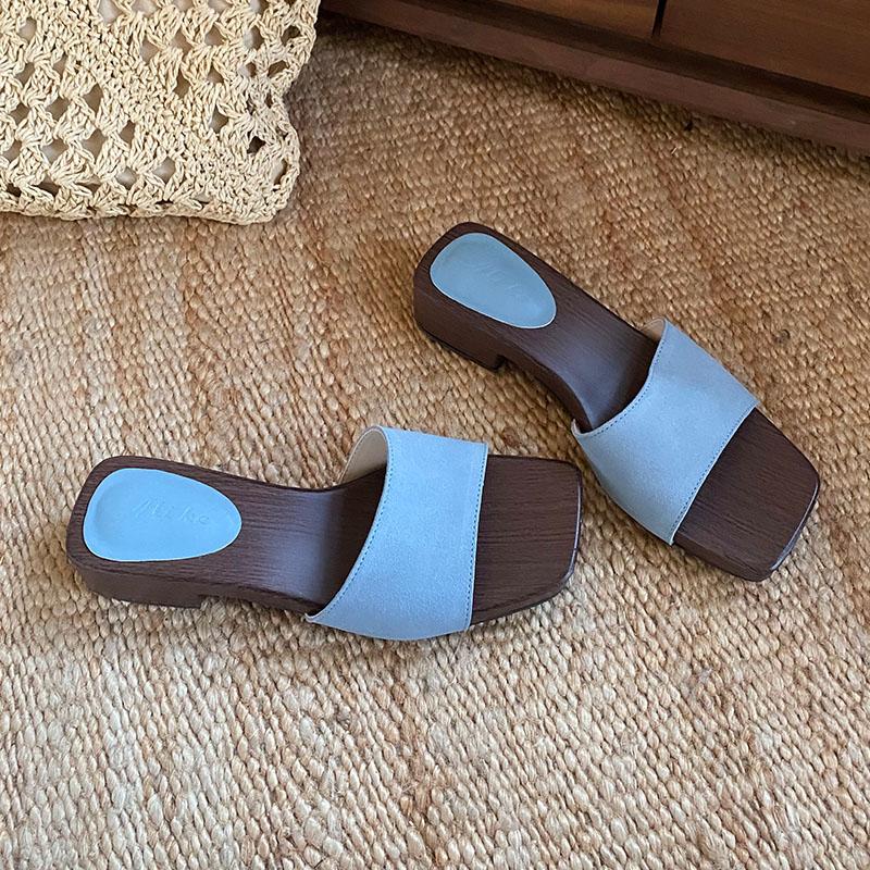 Модные Роскошные Женские Шлепанцы на Низком Каблуке Обувь Новинка Лето Пляж Женские Слайды Сандалии Модные С Квадратным Носком Женские Шлепанцы на Каблуке Обувь