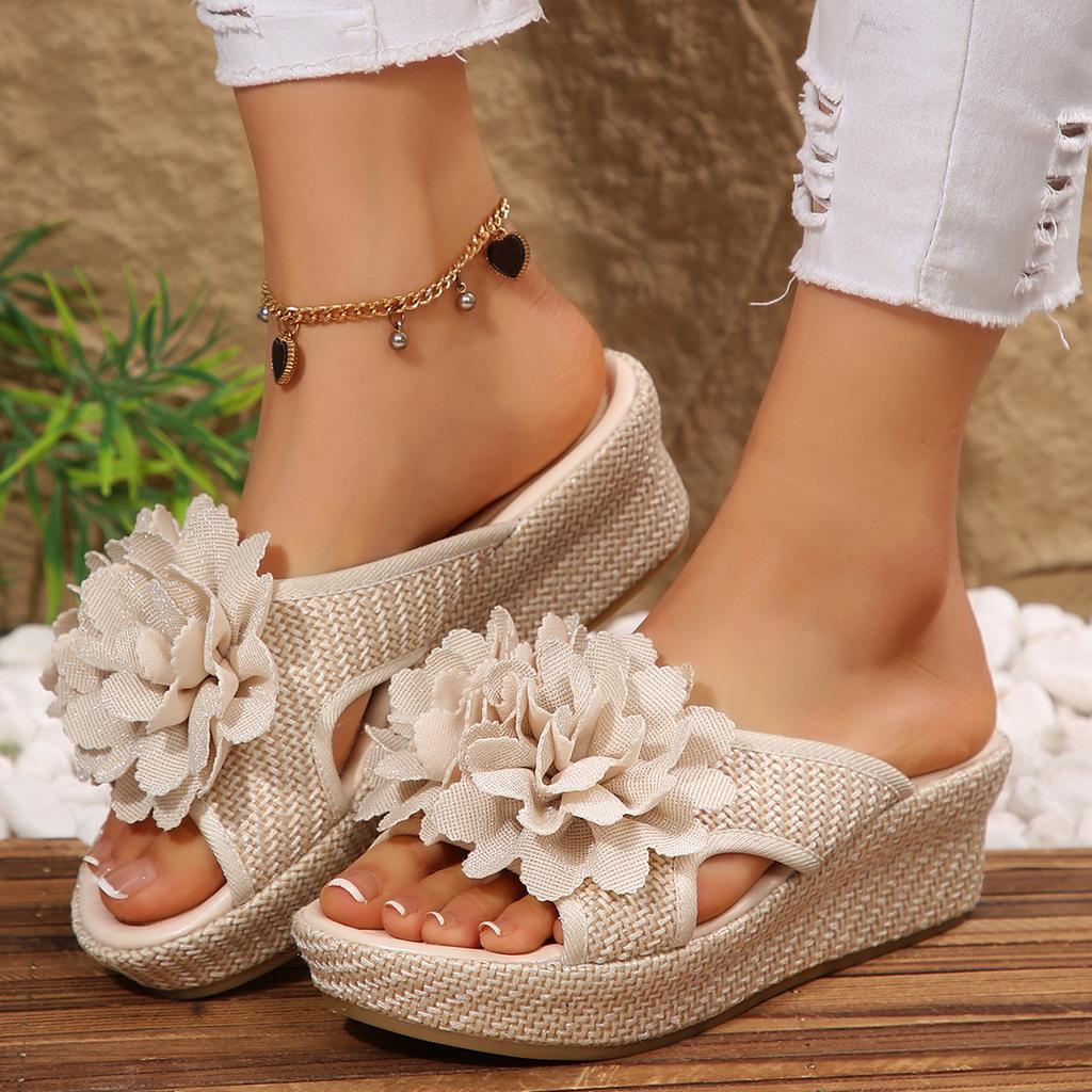 Summer Fashion Slippers Women's 2025 New Flower Outer Thick-soled Slippers One-word Slope Heel Cool Slippers