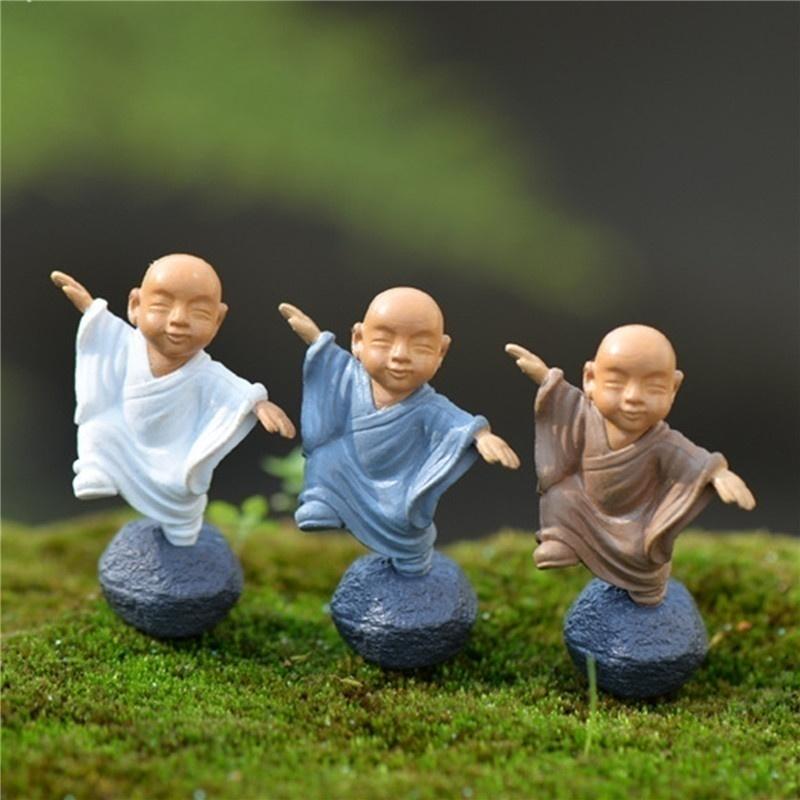 4Pcs Chinese Buddhist Monks Miniature Bonsai Garden Furniture Resin Craft Figurine Fairy Garden Decoration