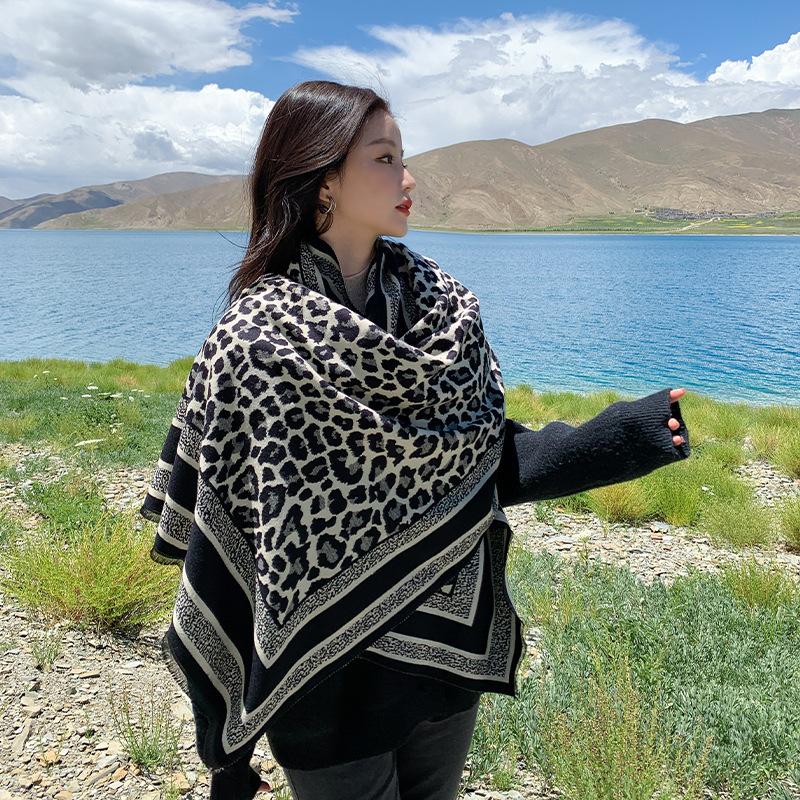 New Autumn and Winter Leopard Print Imitation Cashmere Scarf for Women Double Sided Temperament Fashion Jacquard Shawl Widened and Thickened Scarf