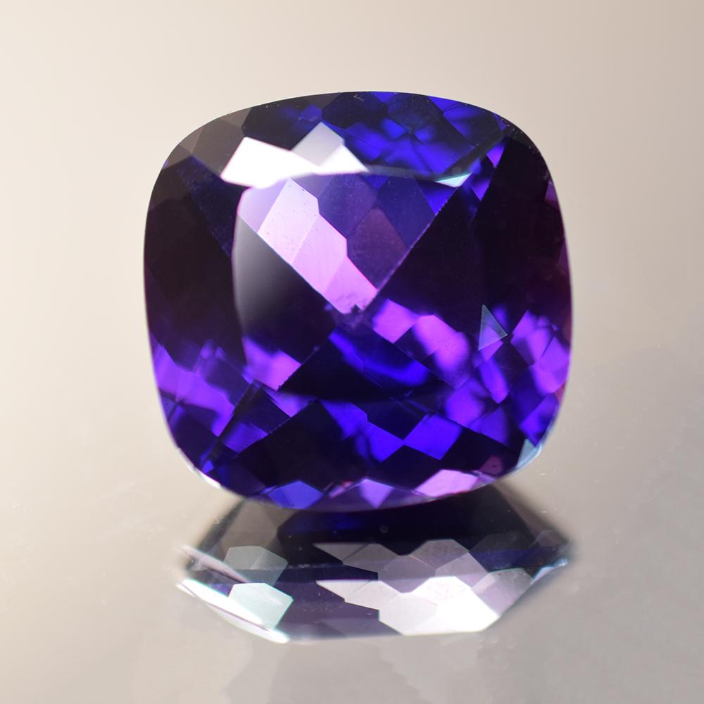 Natural Color Change Sapphire Loose Gemstone Treated 19.90 ct Square Cushion September Birthstone