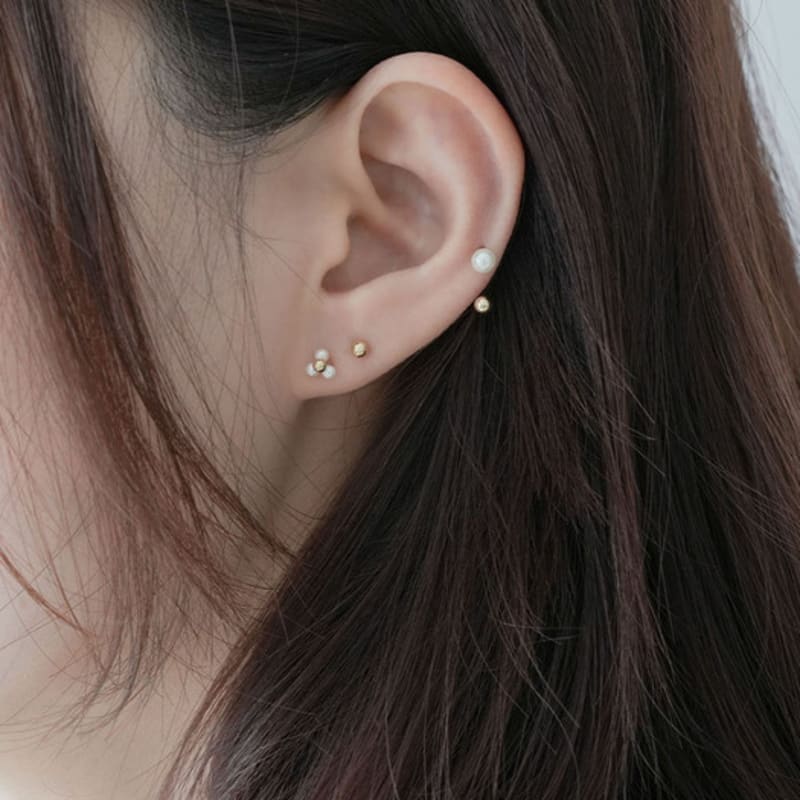 youngglow 14k three pearl flower piercing