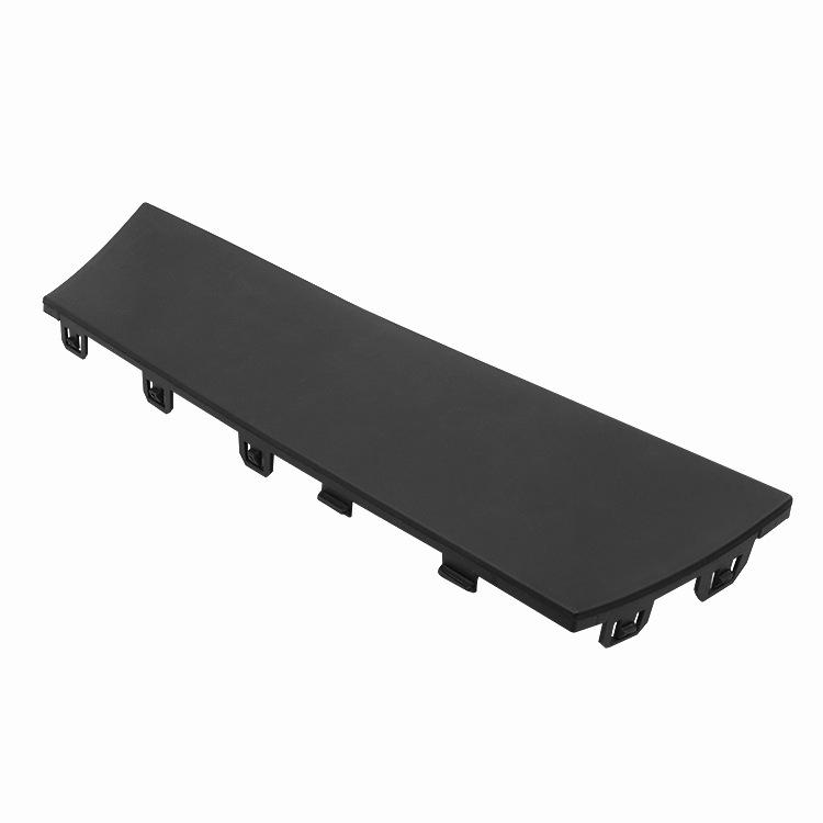 Нижняя накладка заднего бампера Tesla Model Y 1494009-00-B