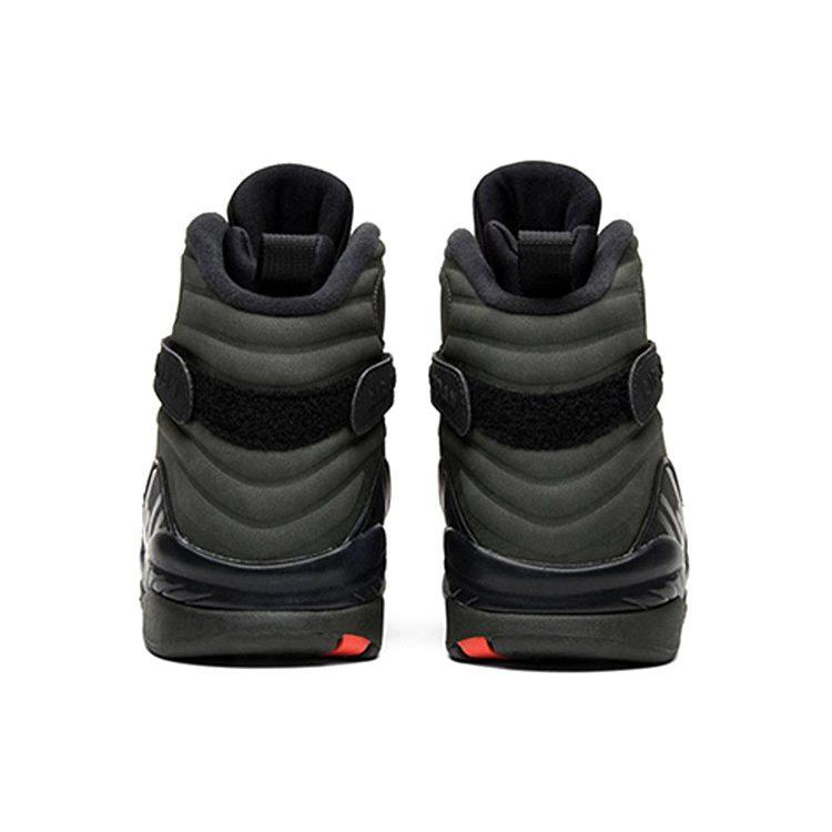 Jordan 8 Ретро Взлет Непобежденный 305381-305