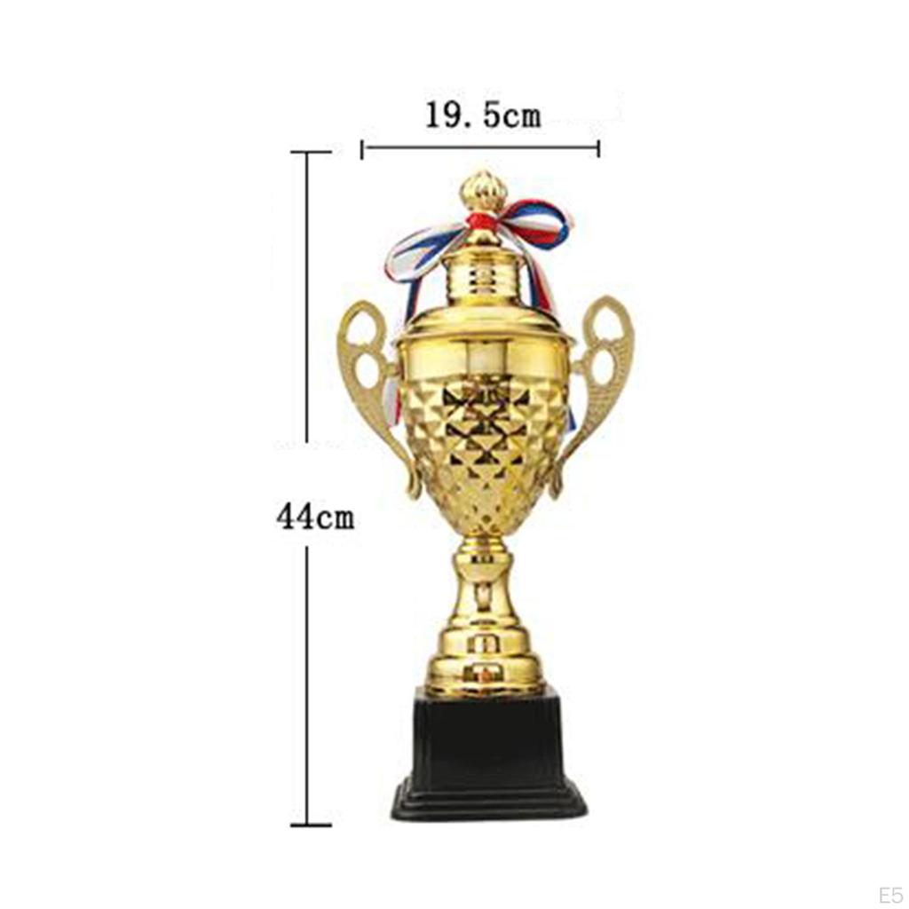 Золотой трофей «Выбор чемпиона» за выдающиеся достижения
