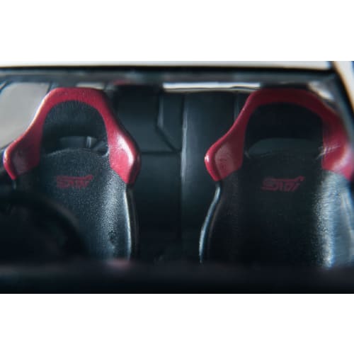 TOMYTEC Tomica Limited Vintage Neo 1/64 Scale LV-N281a Subaru Impreza Pure Sports Wagon WRX STi Version V White 1998 Model (Finished Product)