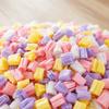 Сухие древесные опилки Бумажный наполнитель Контроль запаха Аксессуары для мелких животных Подстилка для хомяка Среда обитания