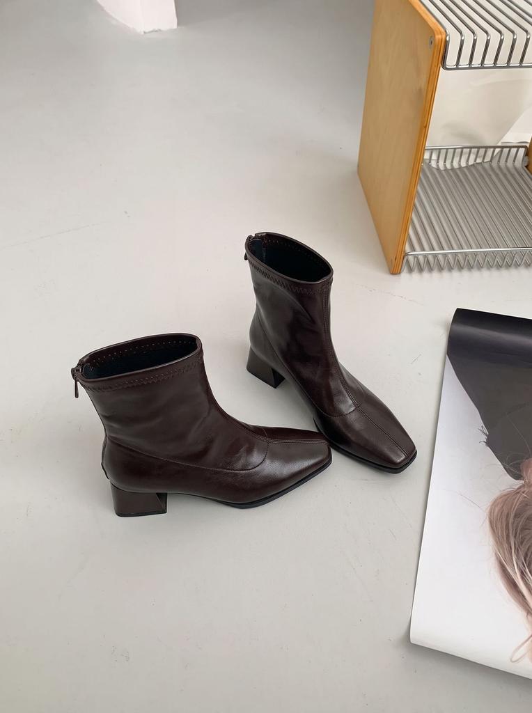French square head thin short boots women's autumn and winter new retro brown rear zipper thick heel commuter ankle boots