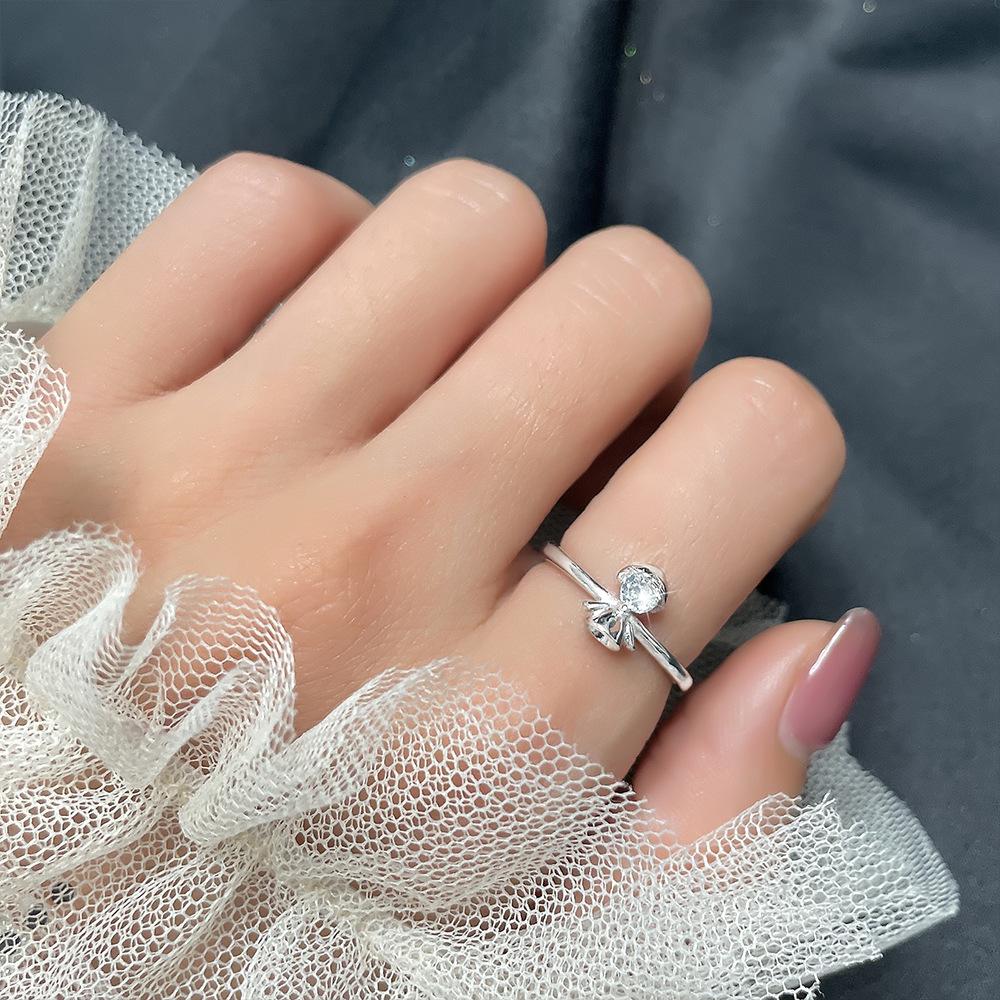 Lindon Classic Copper Alloy Zircon Ring Ladies Jewelry Wedding Promise Party Gift