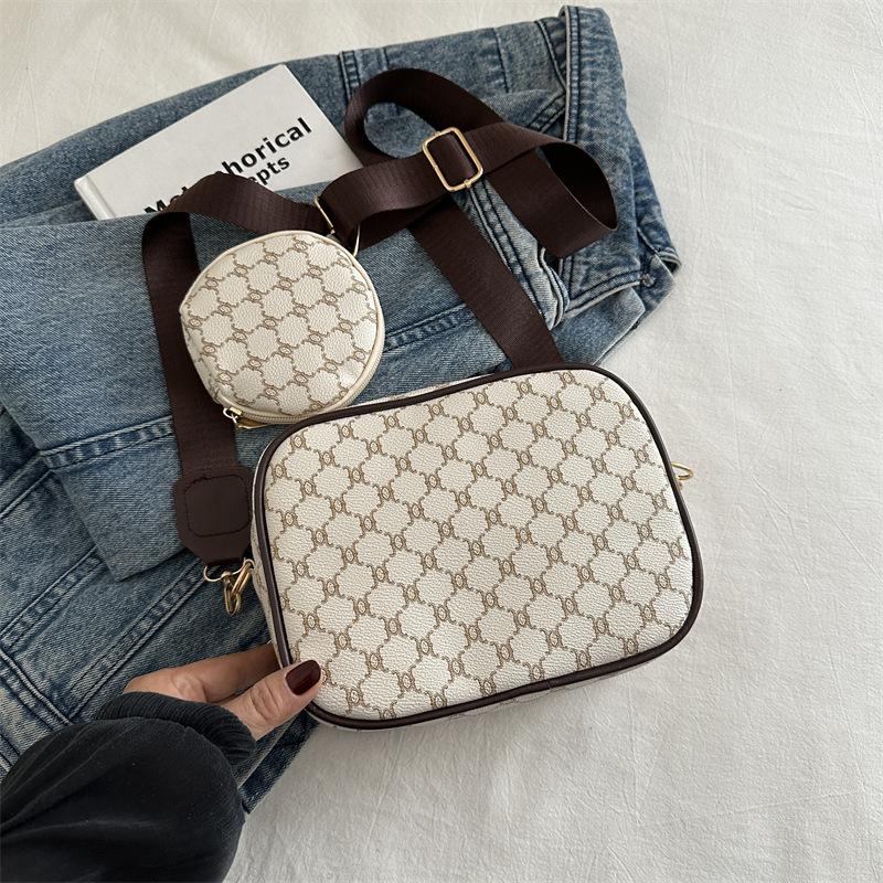 Новая летняя ретро модная простая и высокоценная нишевая дизайнерская пресбиопия одноплечная сумка кроссбоди сумка-мать и ребенок маленькая квадратная сумка