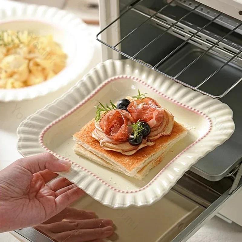 Круглая керамическая тарелка во французском стиле, легкая, роскошная, для ресторана, паста, обеденные тарелки, десертная тарелка для послеобеденного чая, изысканная столовая посуда