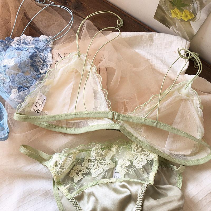 Женское сексуальное нижнее белье с треугольной чашкой, французский ультратонкий кружевной комплект с бюстгальтером и вышивкой в виде цветов для молодой девушки, комплекты бюстгальтера и трусиков с подкладкой