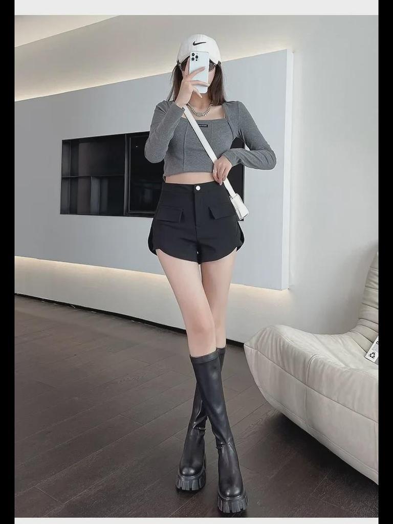 New High-Waist Wide-Leg A-Line Shorts for Petites - Casual, Black, All-Season.