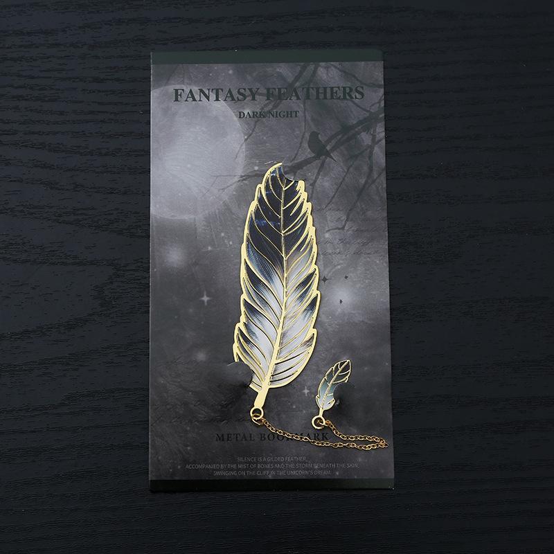 Enamel Feather Metal Bookmark With Gold Trim And Small Pendant Chain Perfect For Book Lovers Reading Gift School Office Use