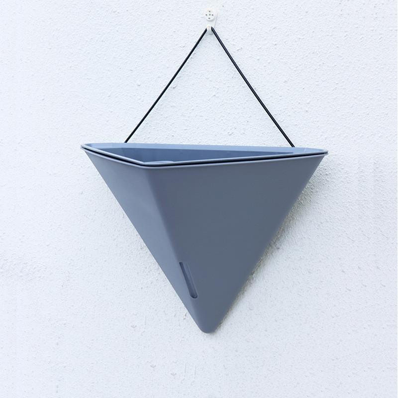 Triangular Wall Mounted Flower Pot Planters Self Watering Hanging Basin for Plants Lazy Flowerpot Office Home Garden Accessories