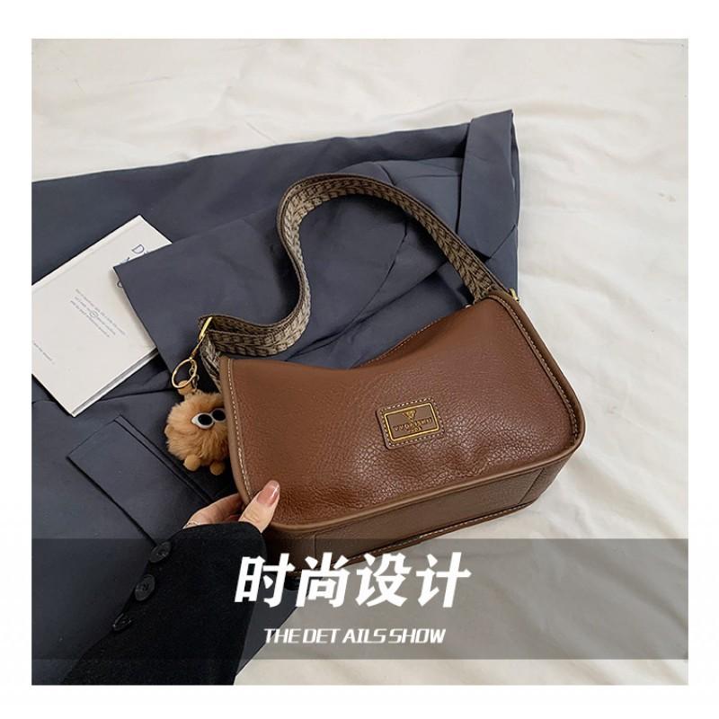 New Simple Commuter Cross-body Female Bag Large-capacity Casual Retro Underarm Shoulder Wide Strap All-match Tote