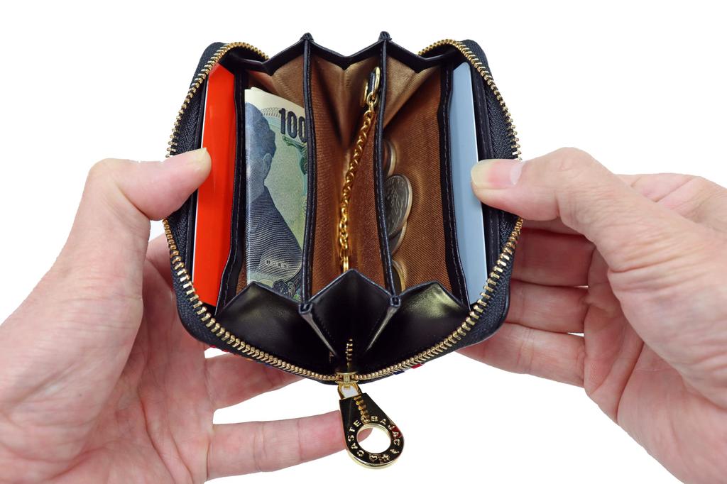 CASTELBAJAC Кожаный футляр для монет и пропусков [Castelbajac] (зеленый)