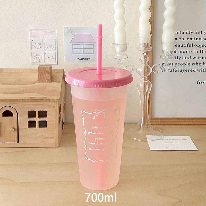 Kawaii Water Bottle For Coffee Juice Milk Tea Cute Plastic Cold Cups With Straw Lid Portable Reusable Drinking Bottle BPA Free