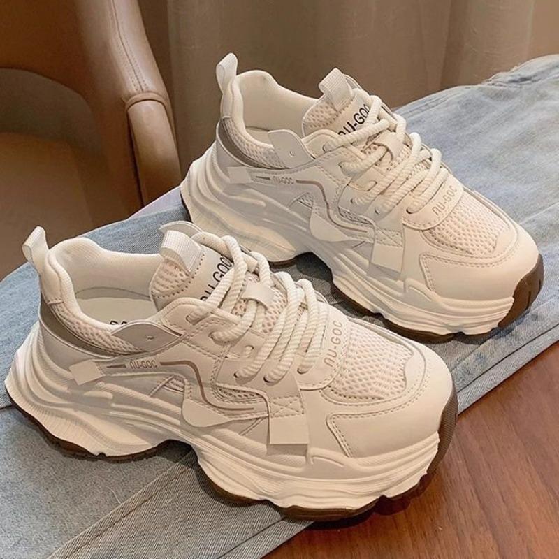Мода 2025 Весна Новая Женская Обувь Нескользящая Повседневная Обувь Дышащая Сетка Удобные Кроссовки На Шнурках Увеличение Роста Вулканизированная Обувь