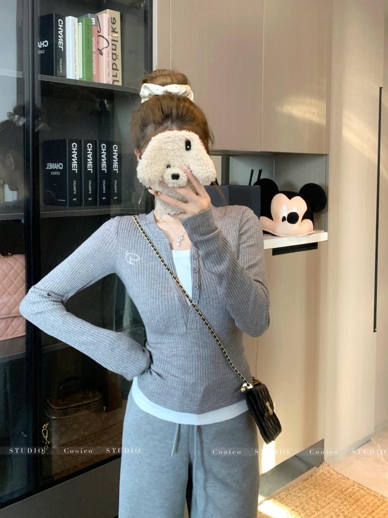 Spring Autumn Fake Two Pieces Casual Fashion Bottomed T-shirt Women Long Sleeve Patchwork Tee Pullover Top