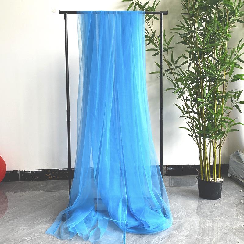 Светло-розовая марлевая занавеска с цветами сакуры с розовым нефритом и акцентами цвета розовой фасолевой пасты - швейцарская противомоскитная сетка для потолка салона красоты.