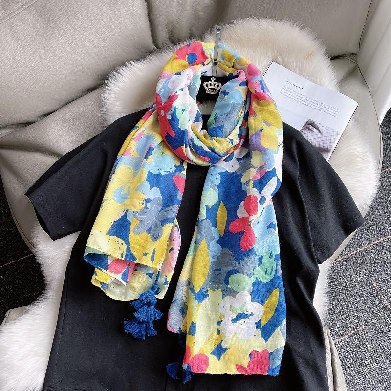 Fashion Brand Lovely Floral Tassel Viscose Shawl Scarf Ladies Soft Pashmina Hijabs and Wraps Foulard Muslim Sjaal 180*90Cm
