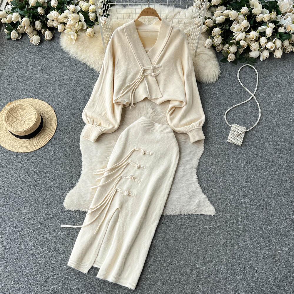 Вязаный кардиган-свитер на пуговицах-катушках в стиле ретро для осени и зимы + юбка миди с разрезом на бедре, комплект из двух предметов