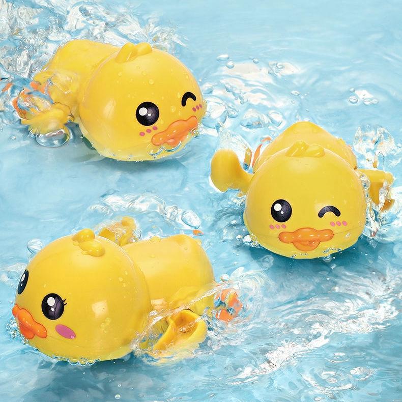 Заводная утка, детские игрушки для ванной, дети играют в воде, маленькие желтые утки умеют плавать, маленькие утята для мальчиков и девочек принимают ванну