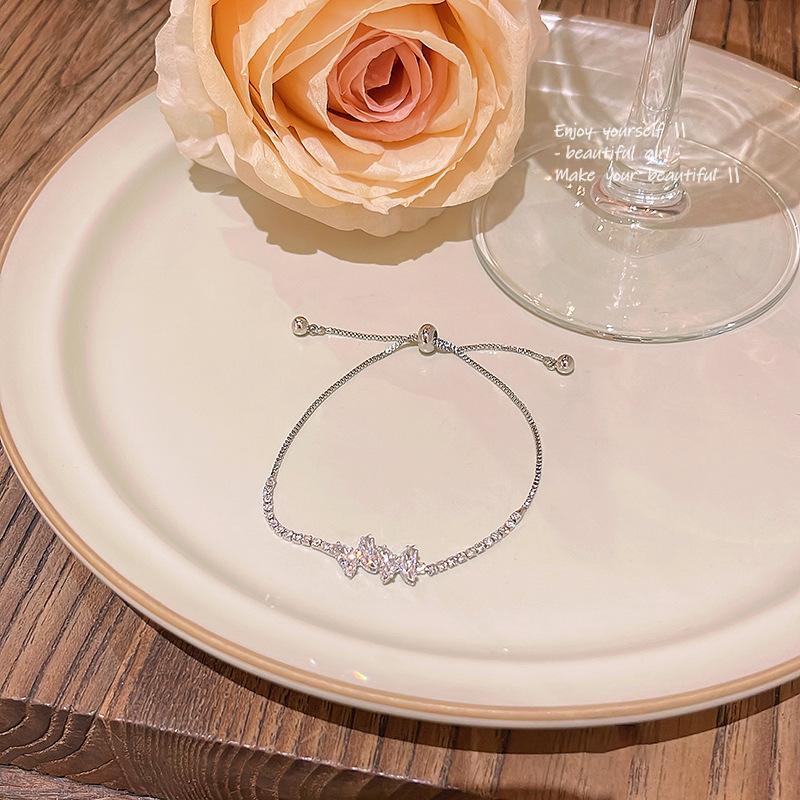 Popular ultra-shiny zircon bracelet for women, versatile and high-end, new Chinese style vintage butterfly jewelry