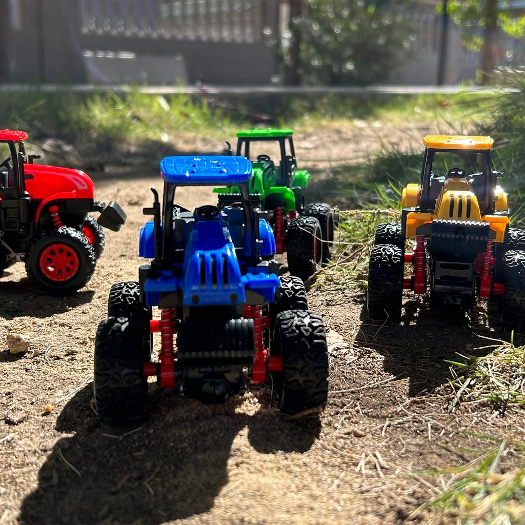 Farmer Stunt Car Inertia 4x4 Dual Inertia Stunt Green Climbing 360° Spin Flip Shock Утолщенные шины Внедорожный скутер Игрушечная машина в подарок на Хэллоуин